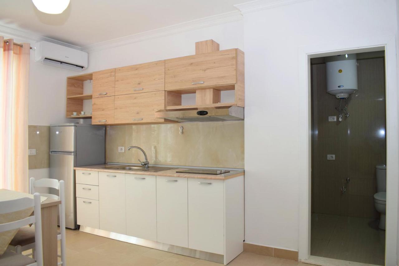 Best Summer Apartment Golem  Exterior photo